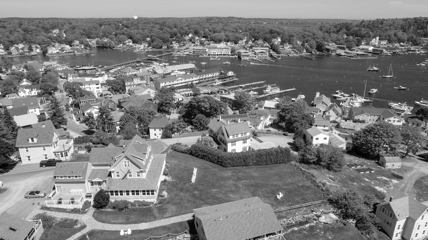 Total Maine town pressured to shut after its only clerk quits over denied trip